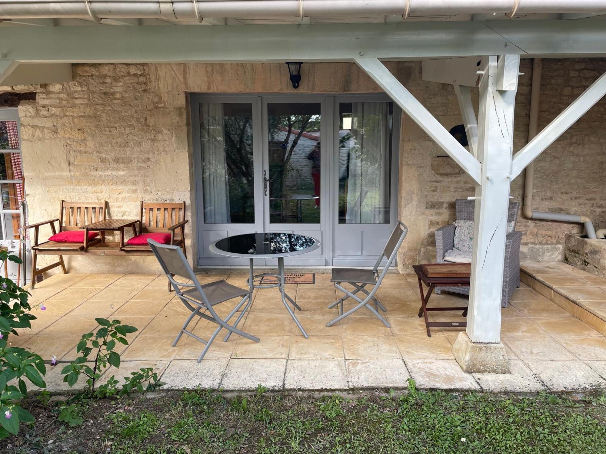 Ferienwohnung Sous L Olivier Tusson Exterior foto